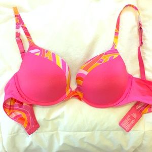 Pink Victoria’s Secret Biofit Bra 36C